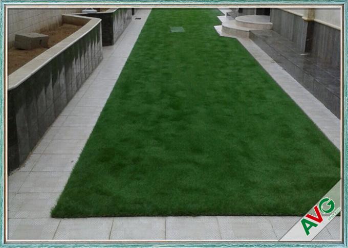 Couleur verte aménageant l'herbe en parc artificielle pour la norme ornementale du jardin ESTO LC3 0