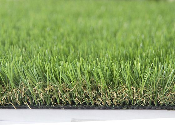 LA CHINE Matériel synthétique de PE de gazon d'herbe artificielle extérieure décorative avec la résistance UV fournisseur