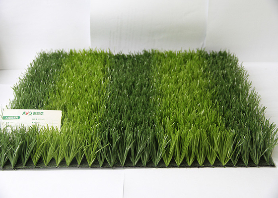 LA CHINE Couleur vert-foncé artificielle de l'herbe 50MM de terrain de football élevé d'élasticité d'AVG fournisseur
