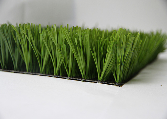 LA CHINE Le football économisant de l'eau folâtre les tapis artificiels d'herbe avec la résistance à l'abrasion fournisseur