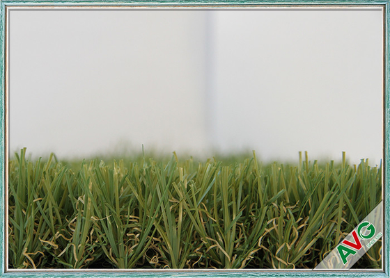 LA CHINE Jardins résistants UV aménageant l'herbe artificielle/gazon en parc artificiel 35 millimètres de taille de pile fournisseur