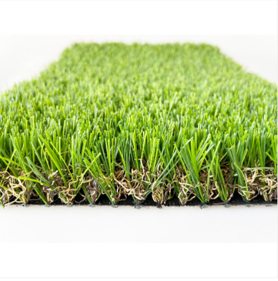 LA CHINE Pelouse en plastique de couleur verte aménageant l'herbe en parc de tapis artificielle synthétique de gazon pour le jardin fournisseur