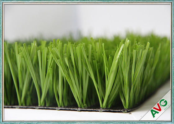 LA CHINE Le GV a approuvé le tapis synthétique d'herbe d'herbe artificielle du football de terrain de football fournisseur