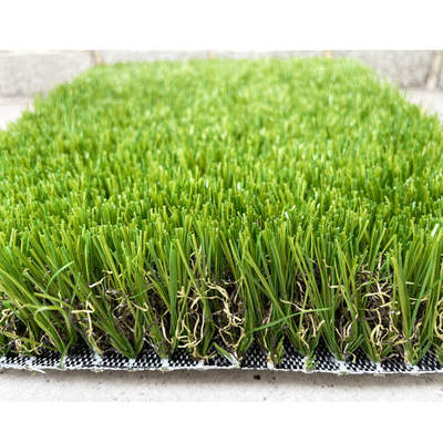 LA CHINE Tapis synthétique artificiel d'herbe de l'herbe 25mm 35mm 50mm 60mm Cesped de jardin naturel fournisseur