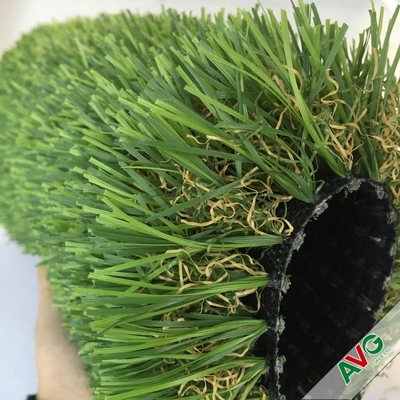 LA CHINE PE de monofilament + surface dodue d'herbe artificielle extérieure bouclée de pp 12400Dtex fournisseur