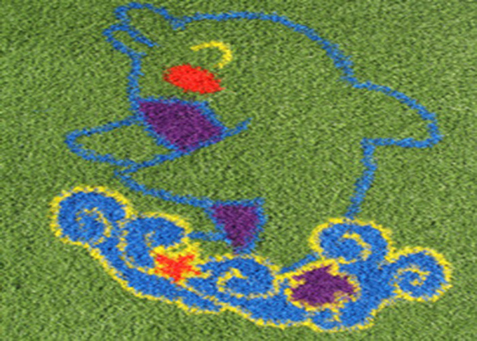 L'herbe artificielle à haute densité fantastique aménageant en parc, a coloré le matériel artificiel de PE de gazon 0
