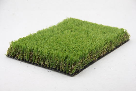 LA CHINE Le paysage artificiel de jardin engazonnent 55mm 3/8&quot; lissent 17400 Dtex fournisseur