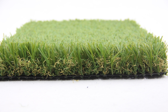 LA CHINE Herbe artificielle artificielle de l'herbe 45MM aménageant le tapis en parc artificiel d'herbe de jardin de gazon fournisseur