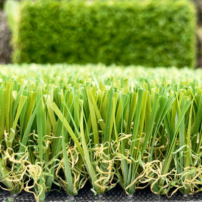 LA CHINE Le synthétique inoffensif de petit pain artificiel d'herbe engazonnent 30mm pour le jardin fournisseur