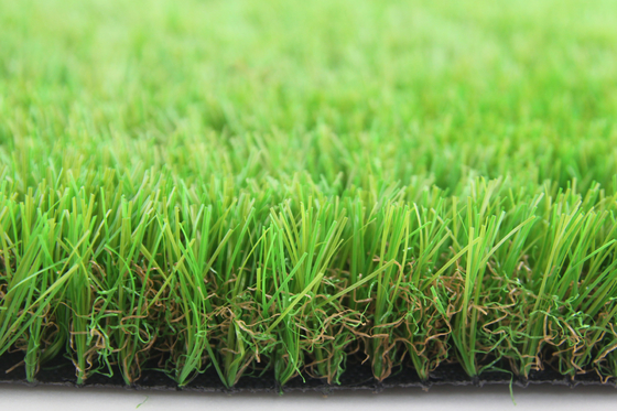 LA CHINE Herbe artificielle naturelle d'herbe de tapis de jardin de couleur verte 45mm fournisseur