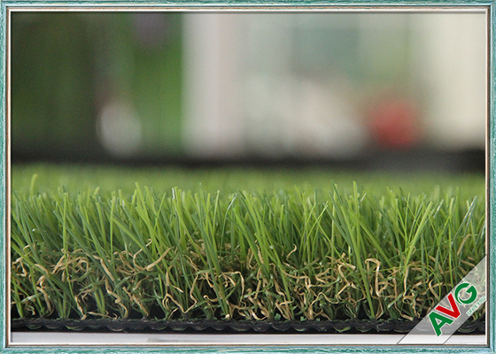 LA CHINE Herbe artificielle de aménagement ornementale Mini Diamond Shape Landscaping Fake Grass fournisseur