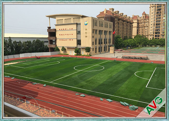 LA CHINE Gazon artificiel du football du diamant 130HD avec la technologie avancée et mûre fournisseur