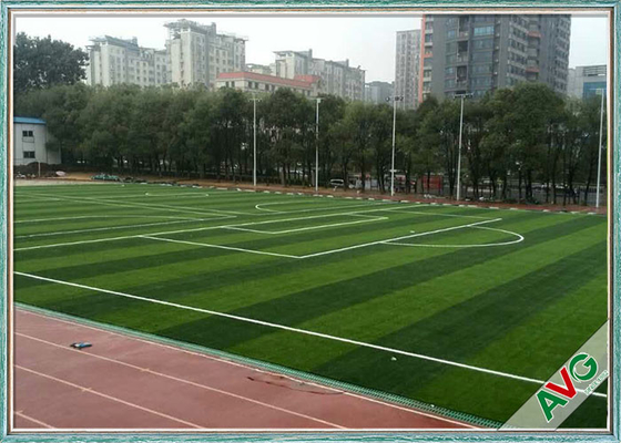 Chine Résistance UV reliée de nouveau douce de gazon artificiel du football de résilience de PE bonne excellente fournisseur