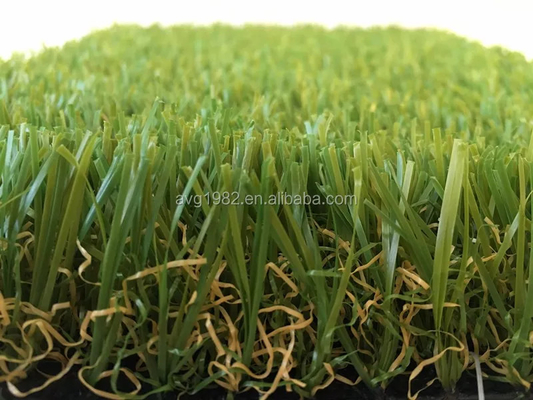 LA CHINE PE se sentant mou de monofil et herbe artificielle courbée de pp pour le jardin aménageant l'herbe en parc de aménagement la plus économique fournisseur