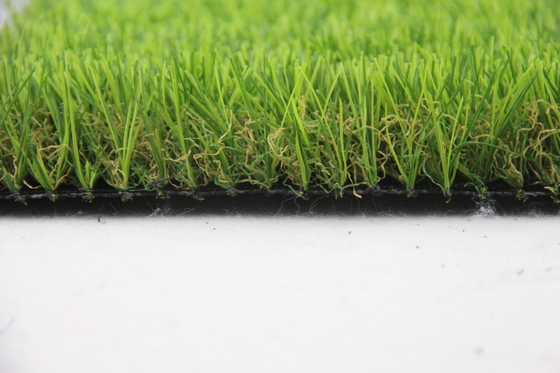 Herbe artificielle de tapis artificiel d'herbe 30mm pour l'aménagement de jardin fournisseur