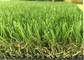L'herbe artificielle de paysage, aménageant la fausse forme de v en parc d'herbe bavardent 20mm - 60mm fournisseur