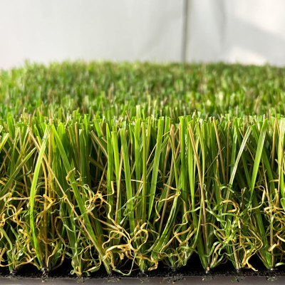 Herbe artificielle de faux de gazon de jardin synthétique d'herbe de paysage pour le jardin fournisseur