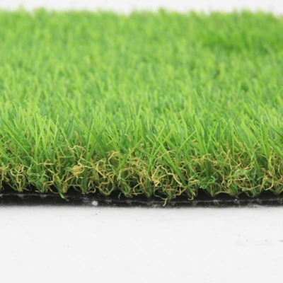 Le jardin aménageant l'herbe en parc naturelle tapissent la bonne rigidité artificielle fournisseur